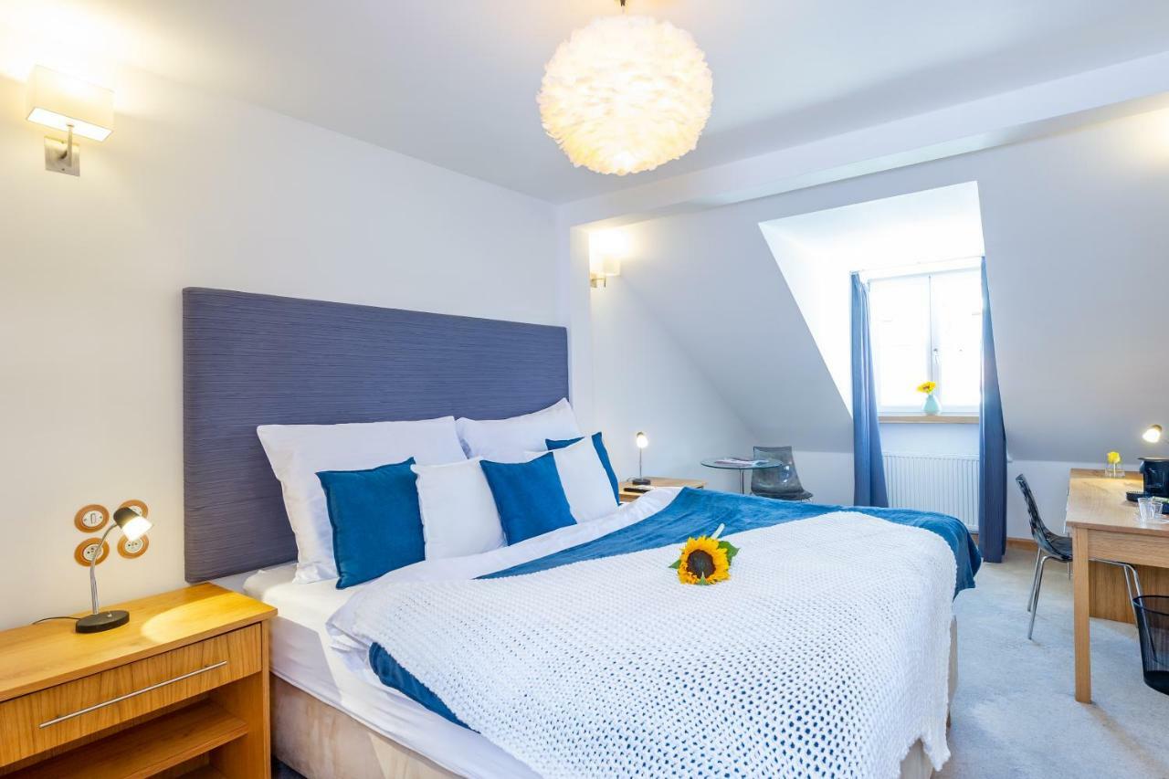The Rooms Ceske Budejovice Dış mekan fotoğraf